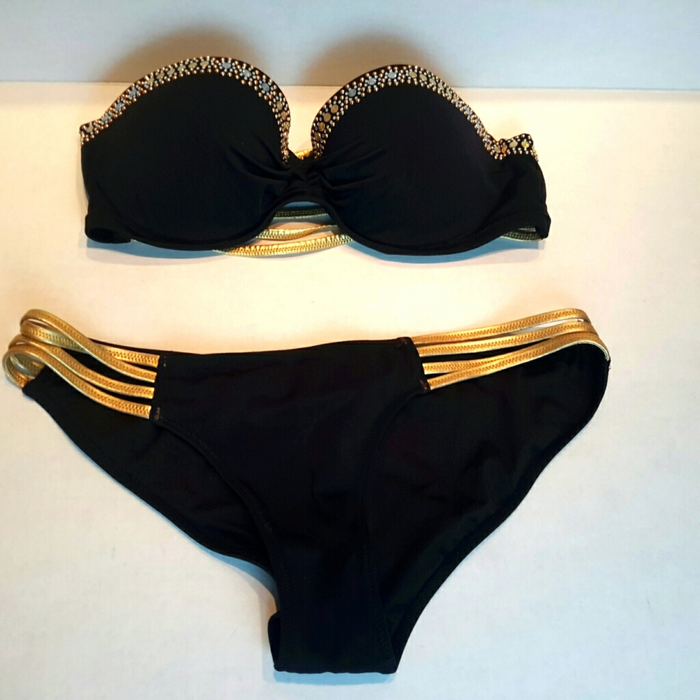 Victoria's Secret Bathing Suit Top Size 34C bottom size S